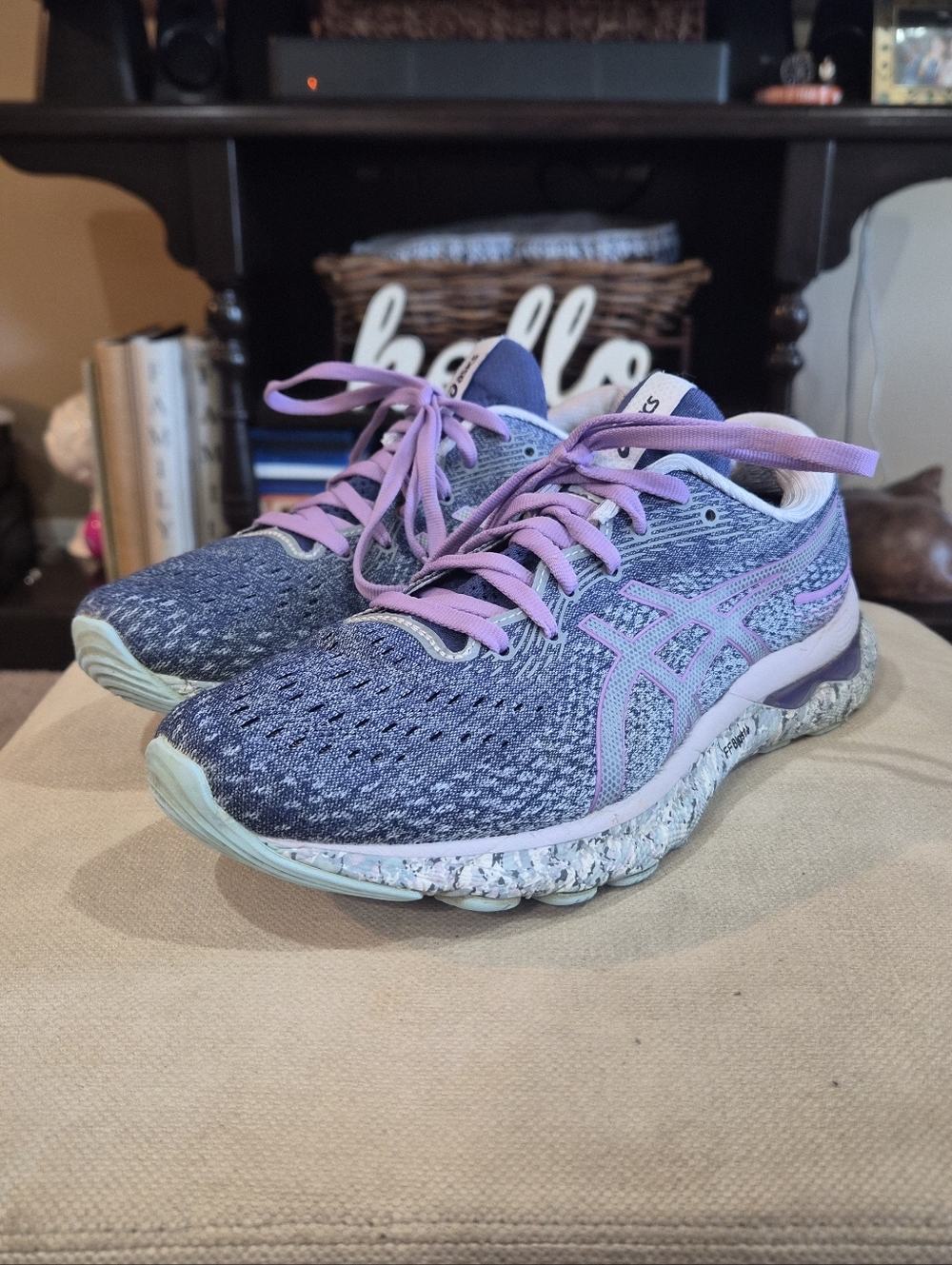 Women's ASICS GEL-NIMBUS 24 (1012B370) Running Shoes Sz. 8.5